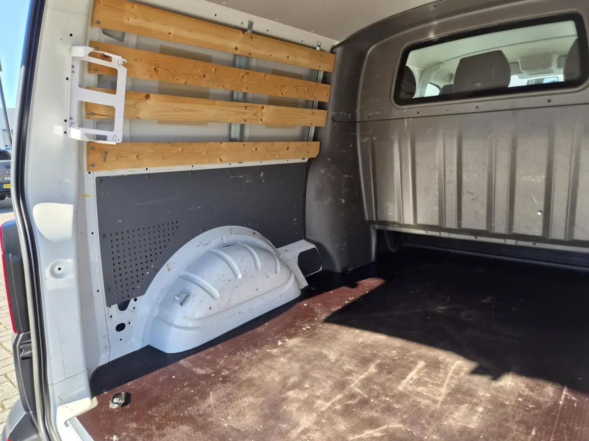 2.0 TDI L2H1 DC Airco cruise 2500 KG