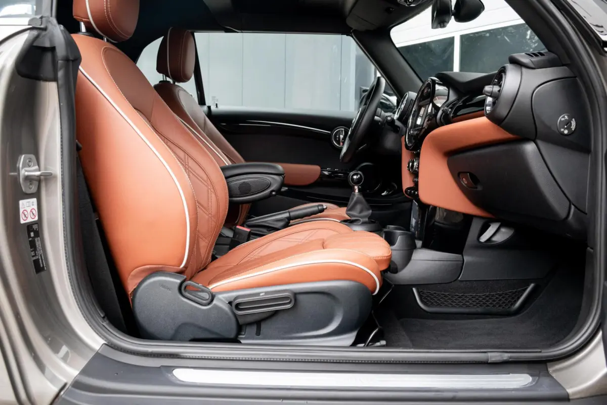 1.5 Chili|STOELVERWARMING|KEYLESS|LEDER|CLIMATE|PDC