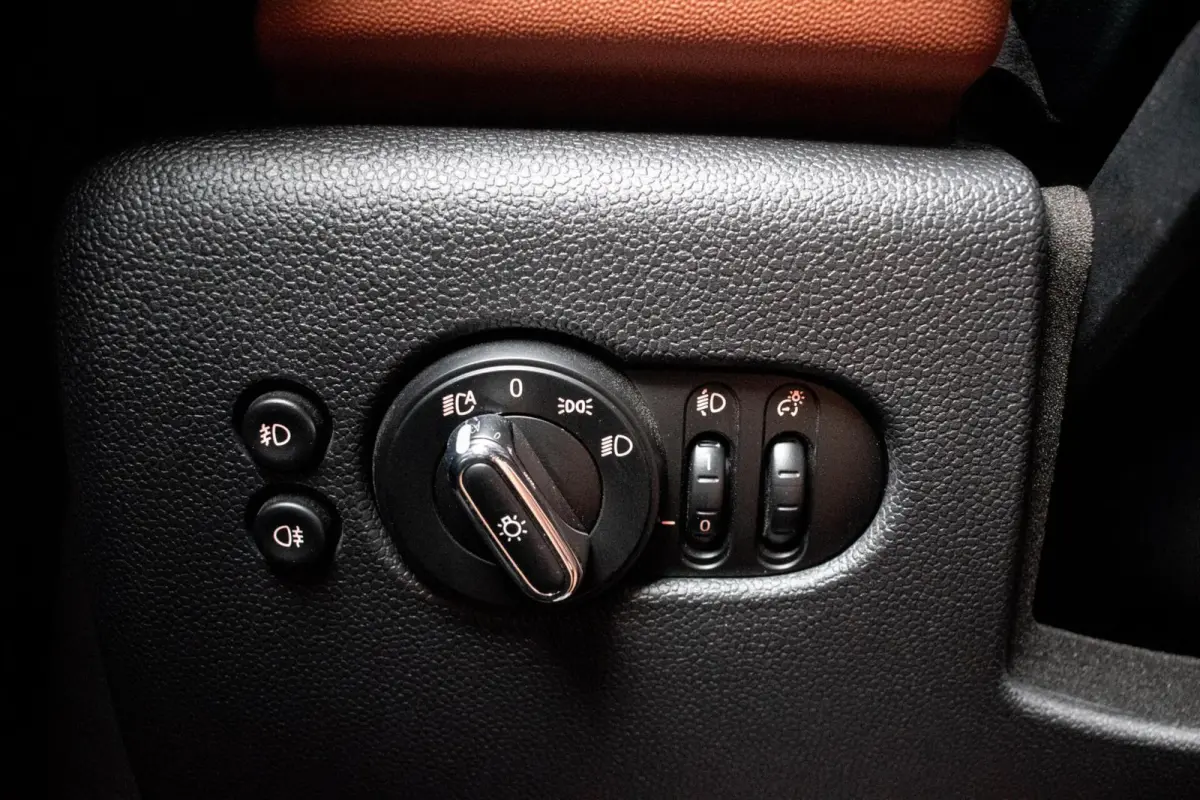 1.5 Chili|STOELVERWARMING|KEYLESS|LEDER|CLIMATE|PDC