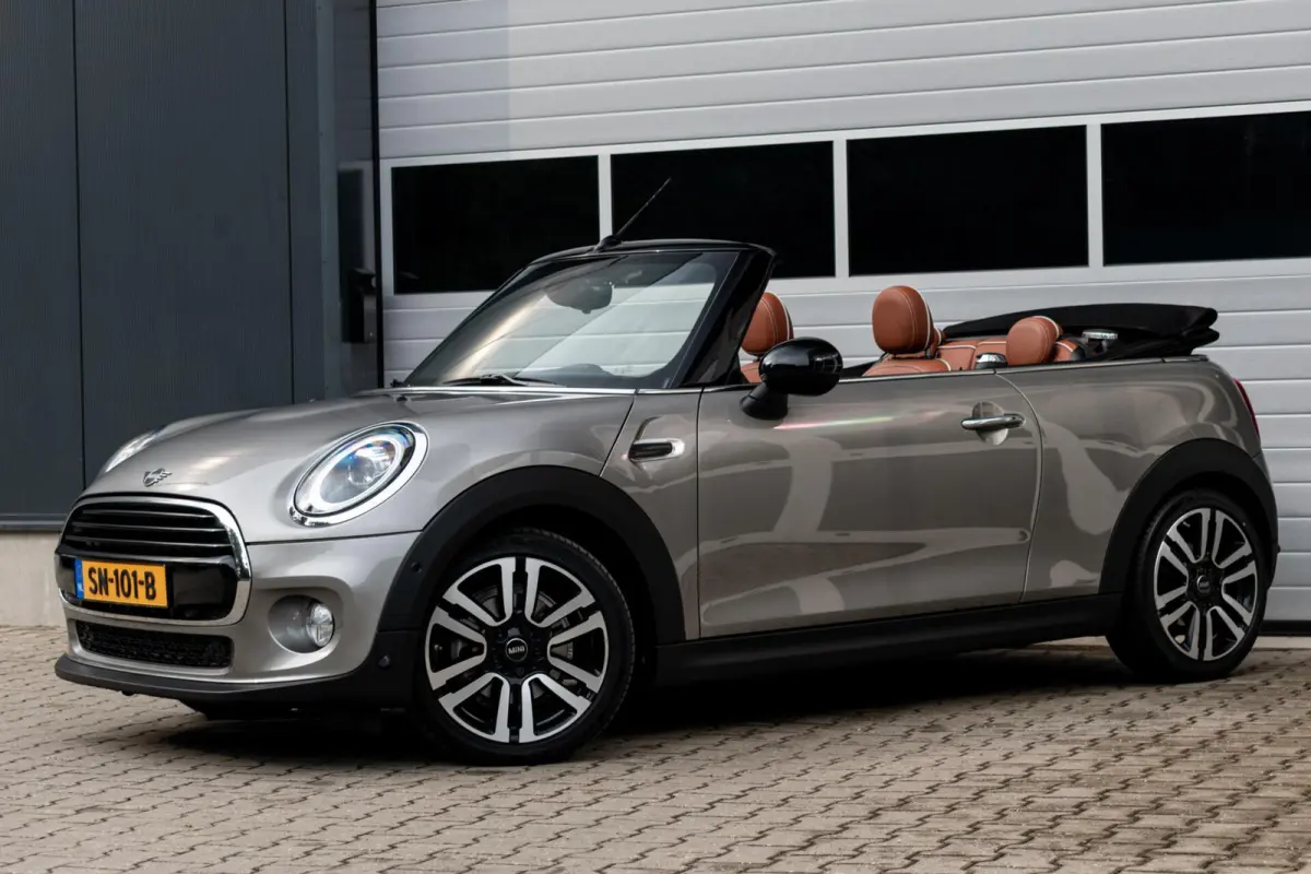 1.5 Chili|STOELVERWARMING|KEYLESS|LEDER|CLIMATE|PDC