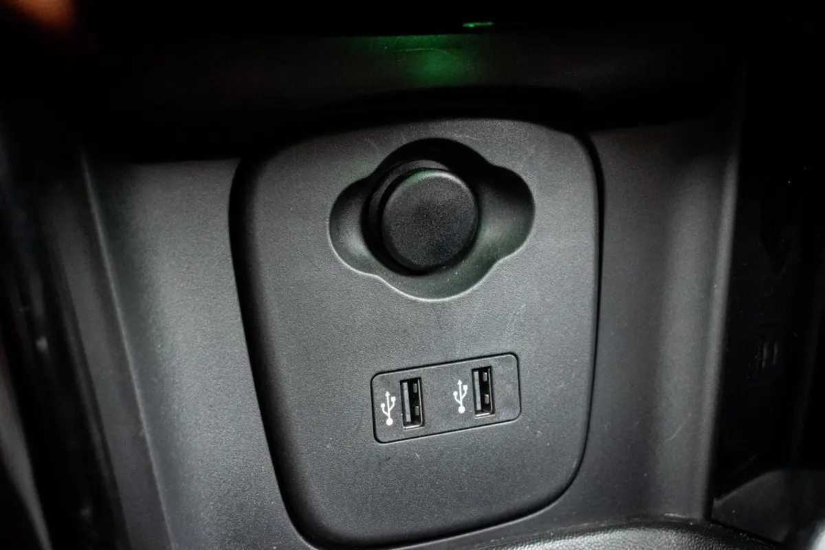 1.5 Chili|STOELVERWARMING|KEYLESS|LEDER|CLIMATE|PDC