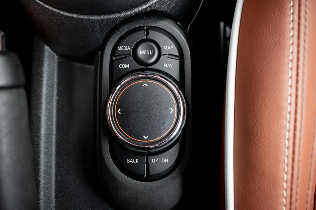 1.5 Chili|STOELVERWARMING|KEYLESS|LEDER|CLIMATE|PDC