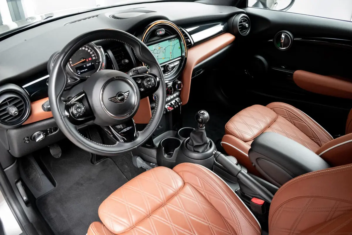 1.5 Chili|STOELVERWARMING|KEYLESS|LEDER|CLIMATE|PDC