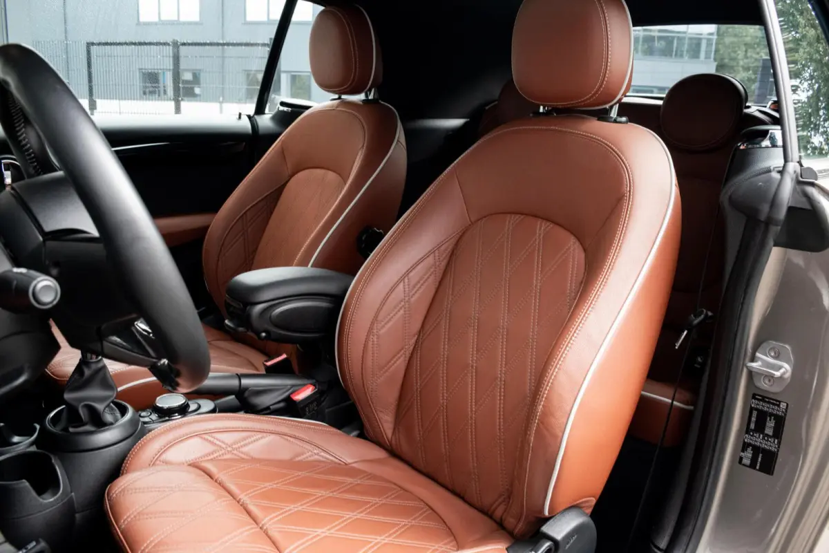 1.5 Chili|STOELVERWARMING|KEYLESS|LEDER|CLIMATE|PDC