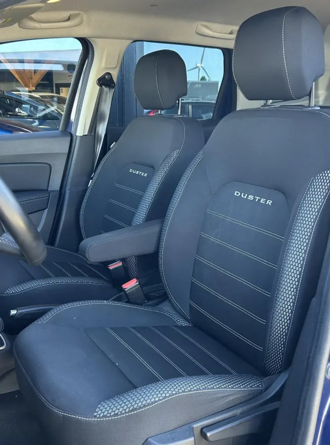 1.3 TCe Prestige 131PK | 1e Eigenaar! | NL AUTO | NAP | Achteruitrijcamera | Navigatie | Carplay | Airco | Cruise Control | DAB+ | 17 Inch Lichtmetalen Velgen | 2 Sleutels |
