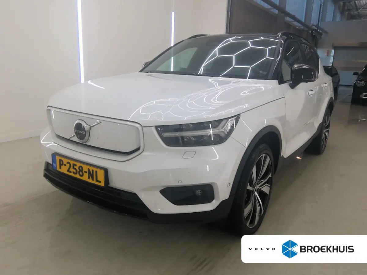 Twin Pro | SoH 94% | Panoramadak | 360 Camera | Elek. Stoel | Harman/Kardon | Adaptive LED | 20 Inch | Luxe Bekleding