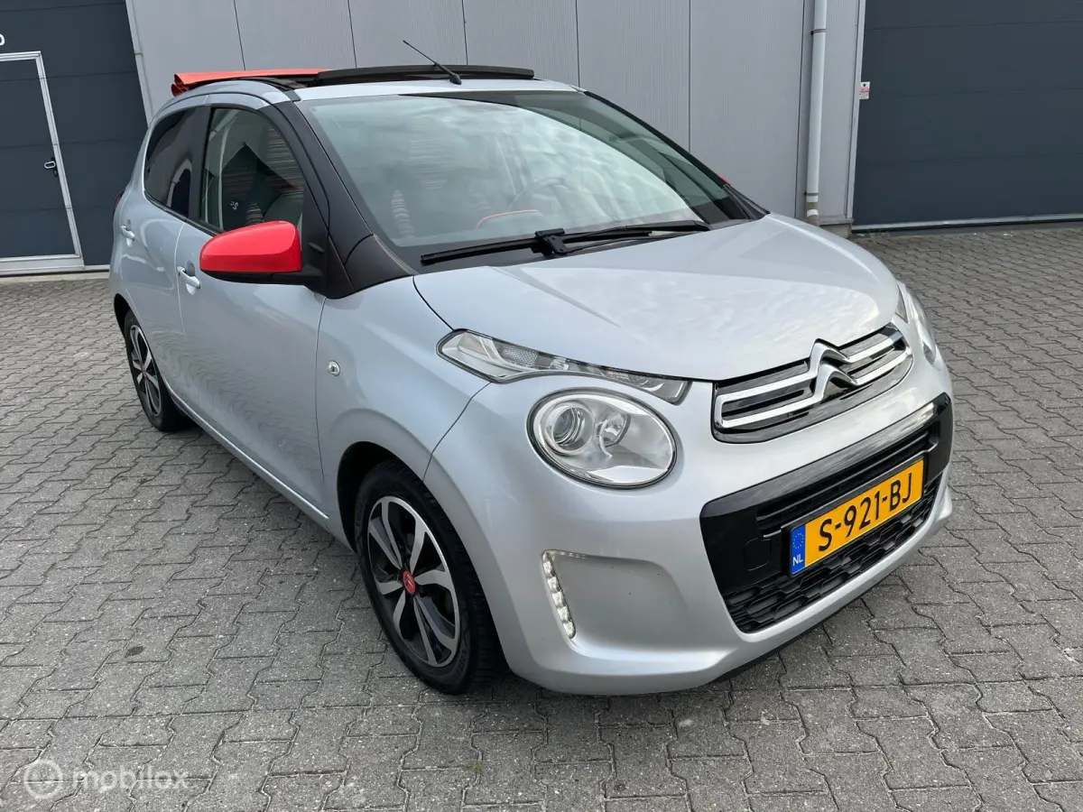 1.2 PureTech Shine, open dak