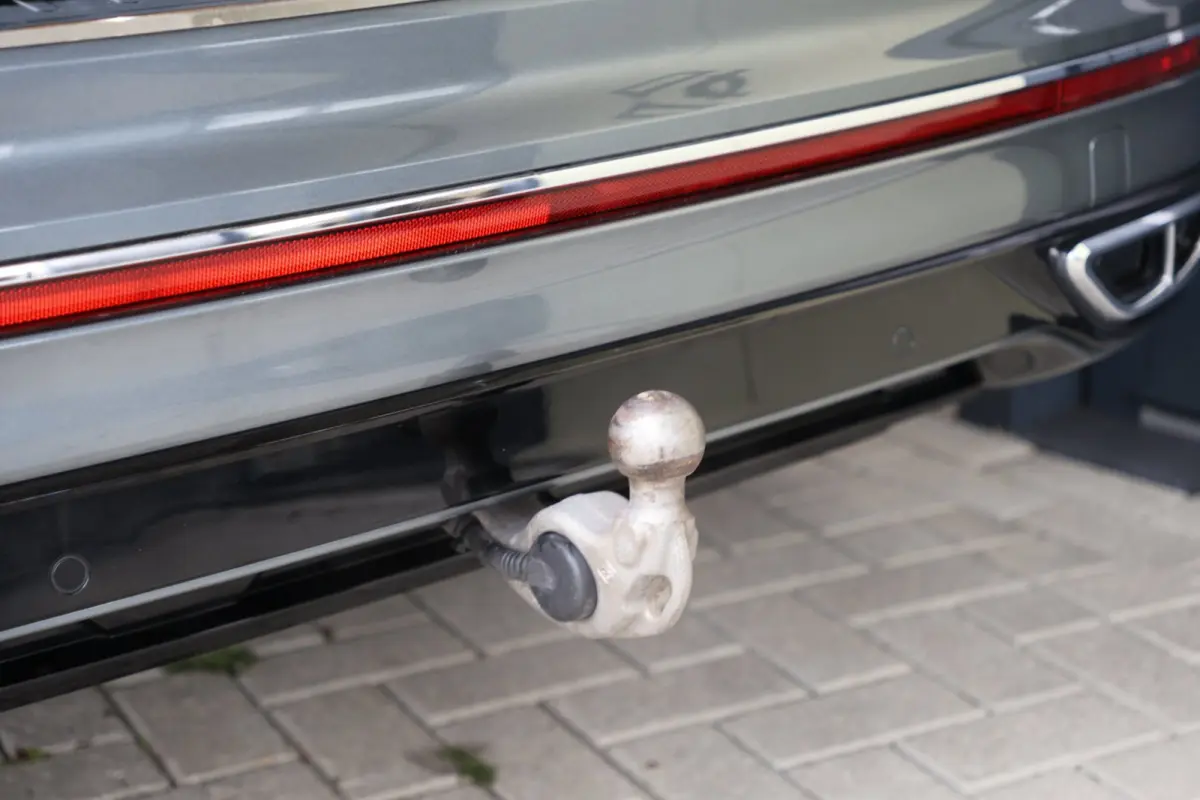 1.5 TSI R-Line 7p | panoramadak | head-up | harmankardon | elek. trekhaak | IQ light | keyless | 1e eig