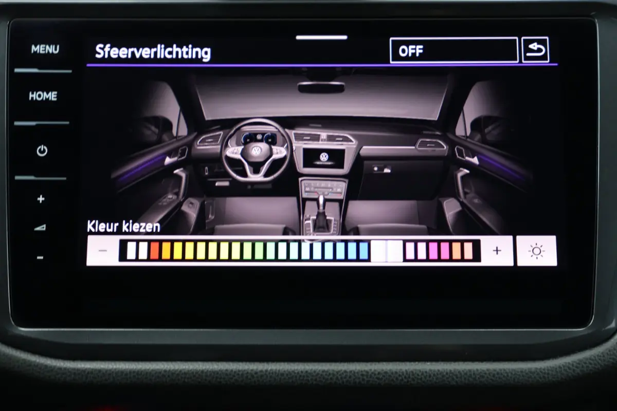 1.5 TSI R-Line 7p | panoramadak | head-up | harmankardon | elek. trekhaak | IQ light | keyless | 1e eig