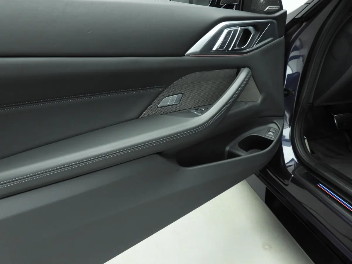 M4 Competition M xDrive | Laserlicht | Leder | HUD | M Driver's Pack | Keramische remmen | Keyles go | DAB | Harman-kardon sound | Alu 19/20 inch