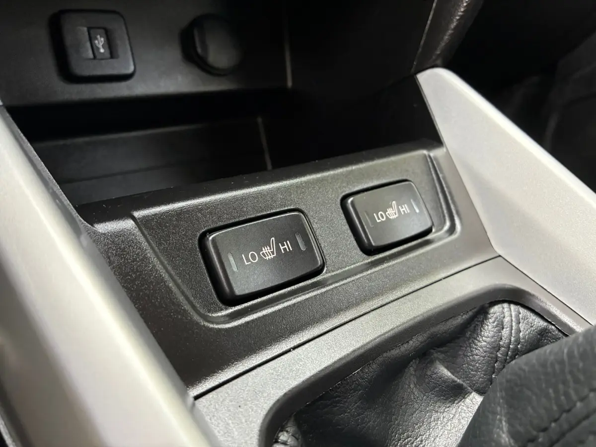 1.6 Exclusive | Carplay + Clima + Cruise nu €9.975,-