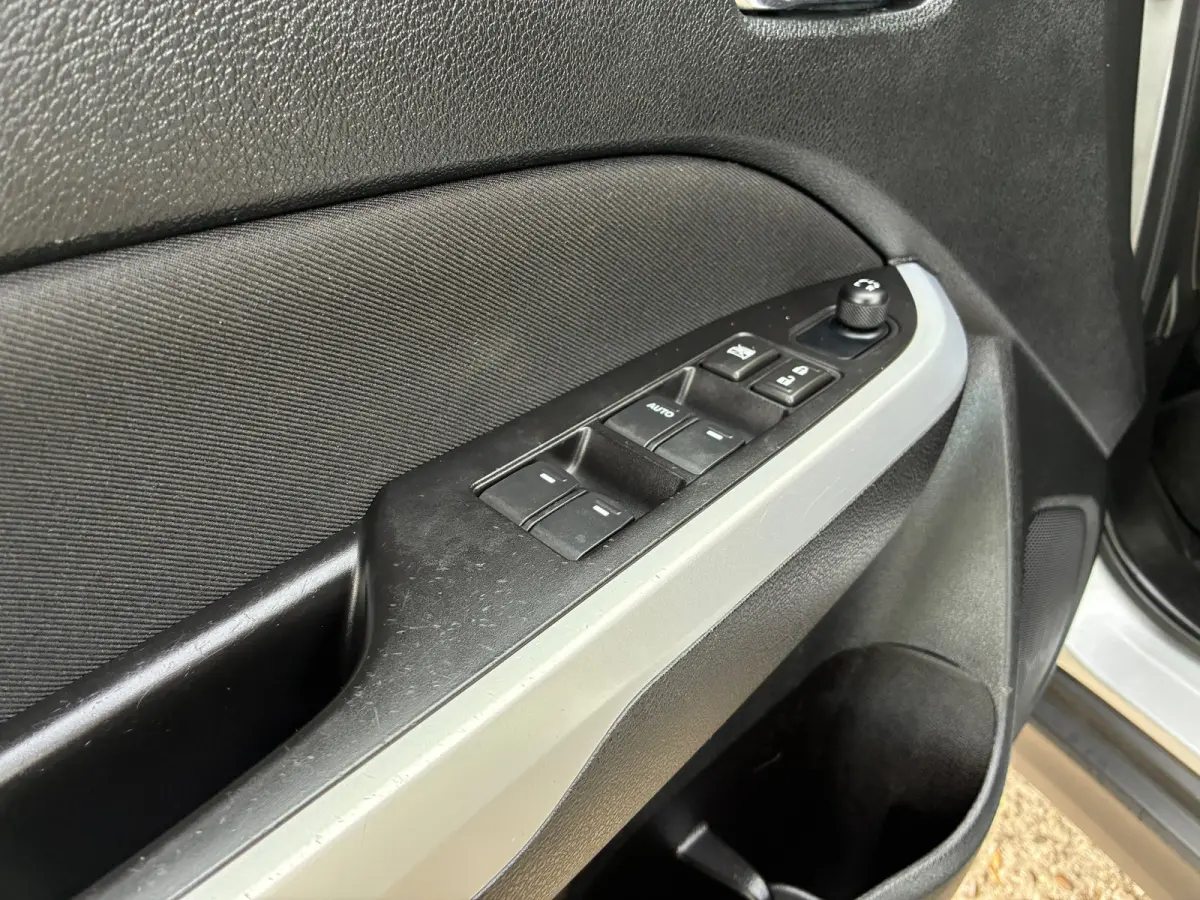1.6 Exclusive | Carplay + Clima + Cruise nu €9.975,-