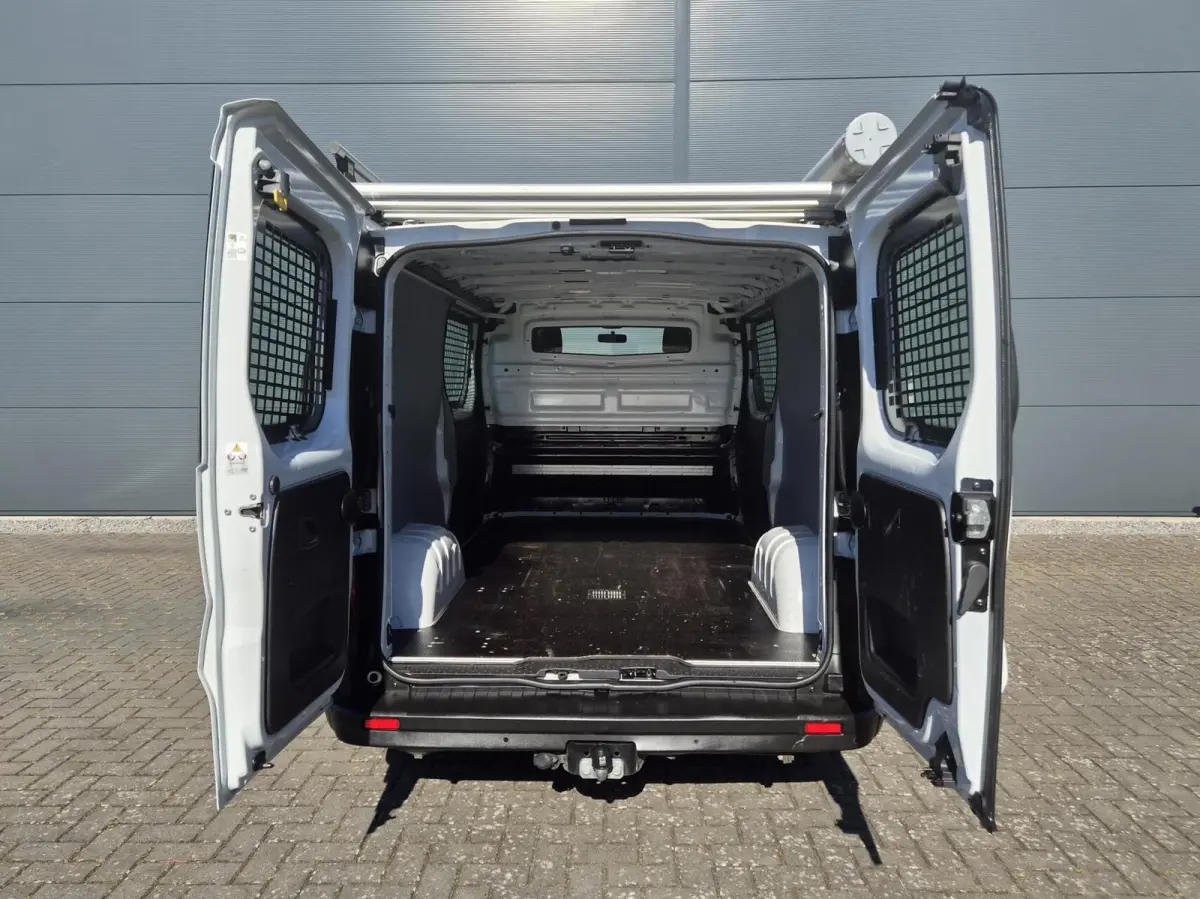 2.0 dCi 120 PK L2H1 Airco navi imper trekh