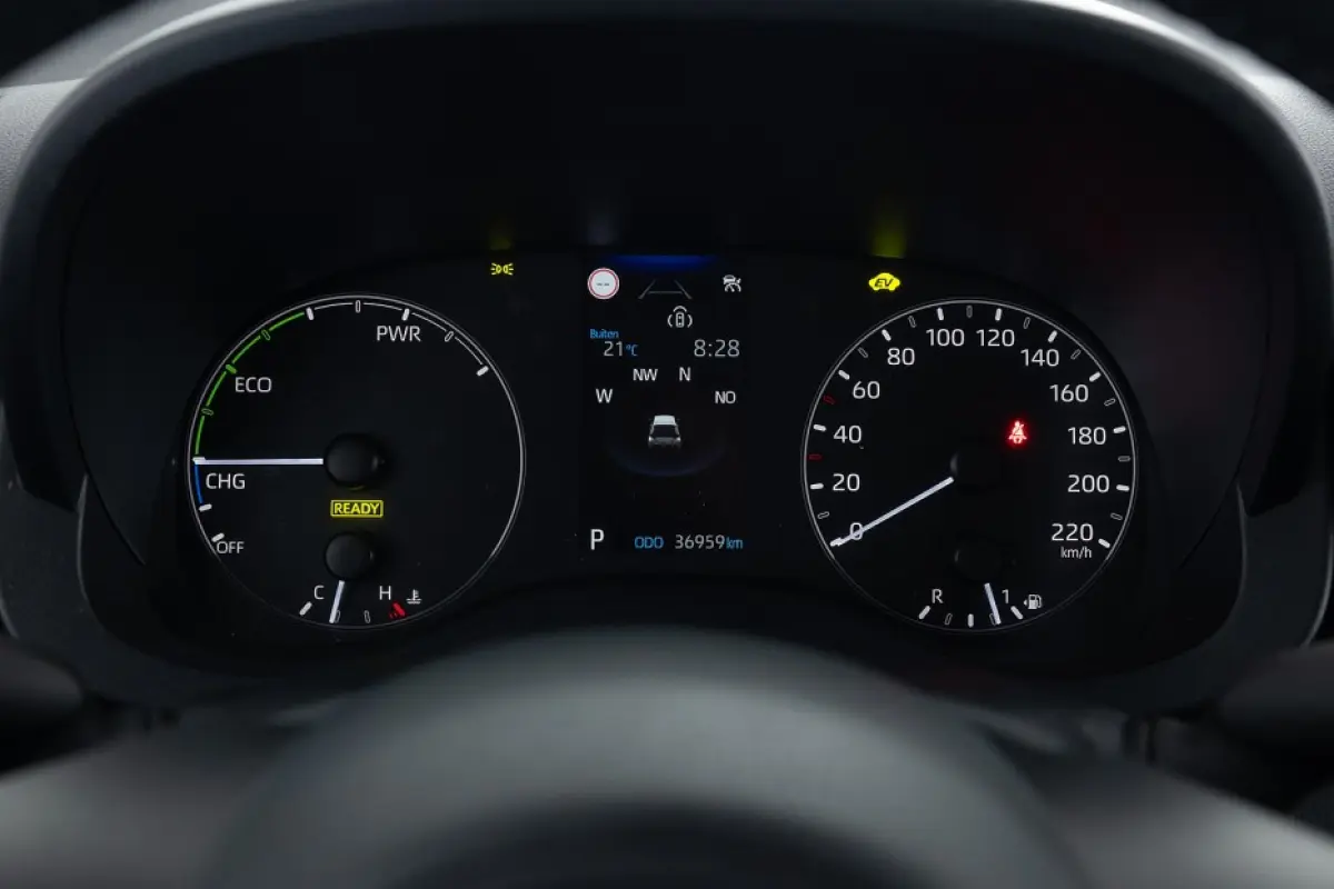 1.5 Hybrid 115 Active | CARPLAY | ECC | VELGEN ✅ 1e Eigenaar Automaat