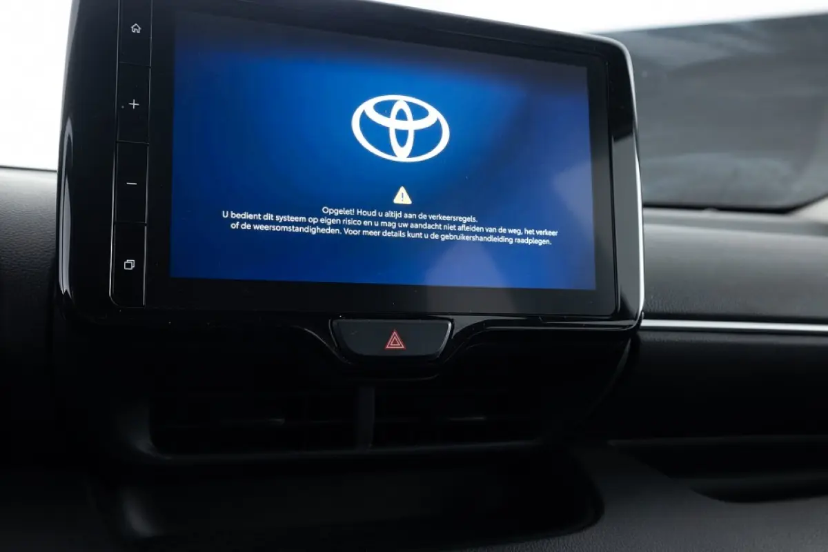 1.5 Hybrid 115 Active | CARPLAY | ECC | VELGEN ✅ 1e Eigenaar Automaat