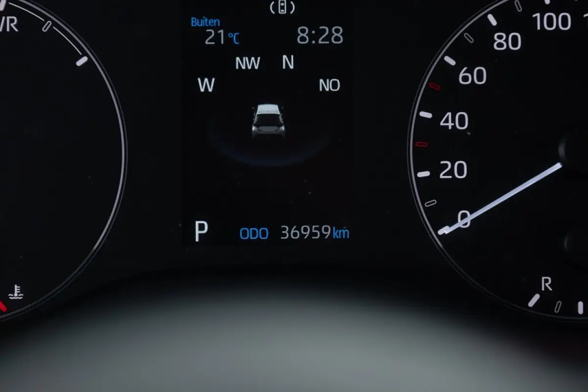 1.5 Hybrid 115 Active | CARPLAY | ECC | VELGEN ✅ 1e Eigenaar Automaat