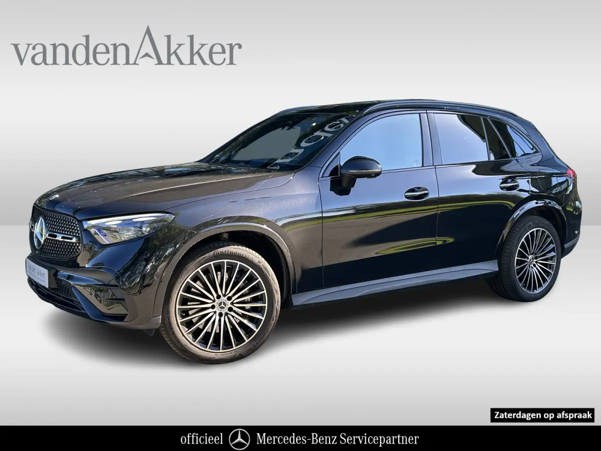 AMG 4Matic // Trekhaak // Memory // 360 Camera // Panoramadak // Digital Light // Night pakket // Keyless // Augmented
