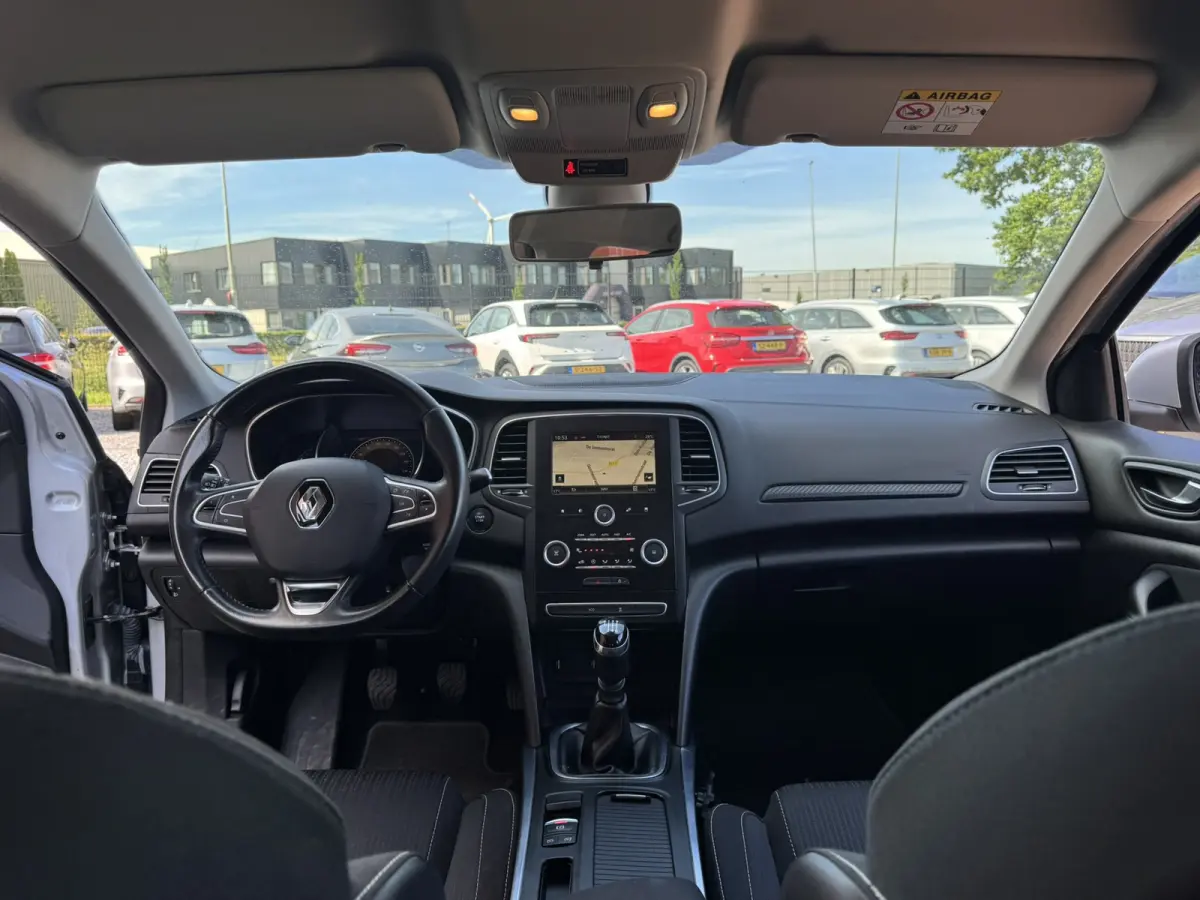 1.5 dCi Eco2 Limited, Euro 6, Apple Carplay, R-Link