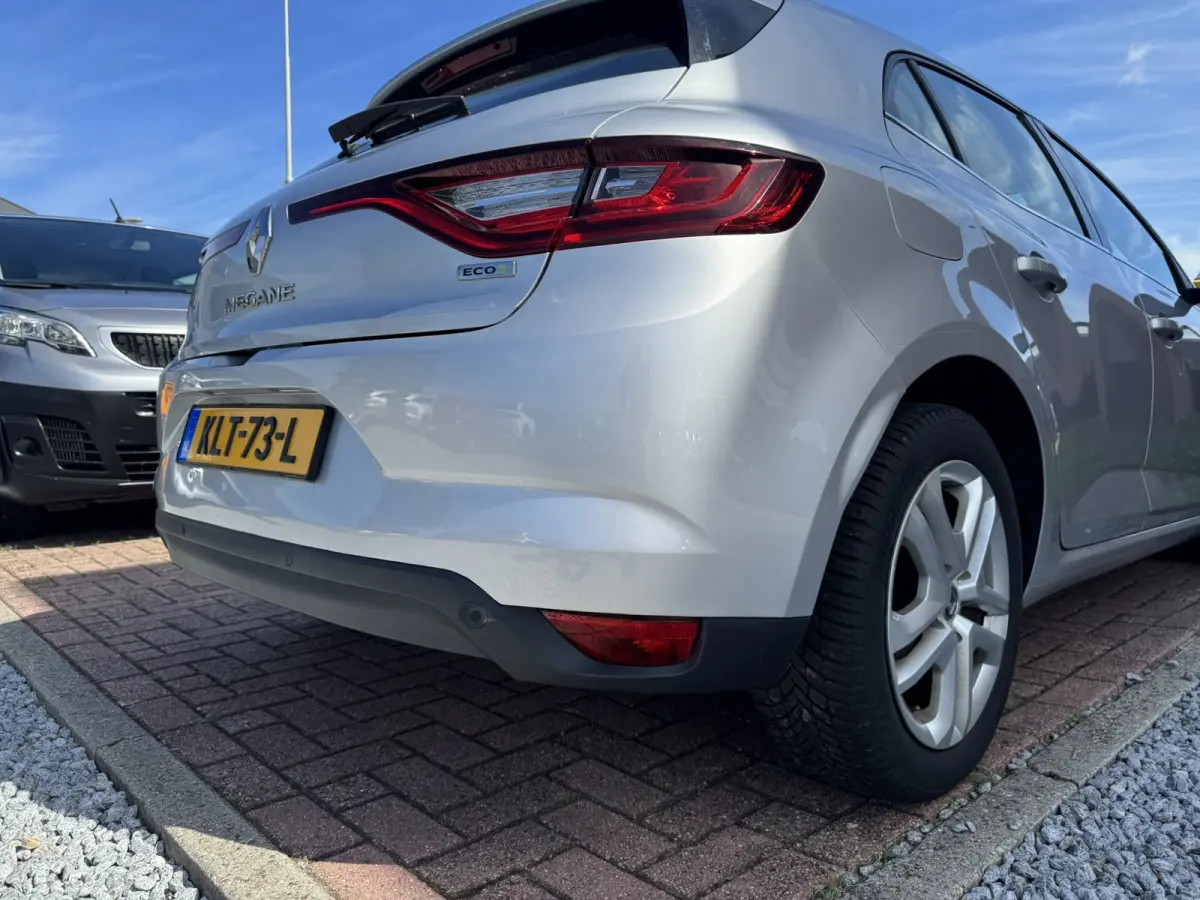 1.5 dCi Eco2 Limited, Euro 6, Apple Carplay, R-Link