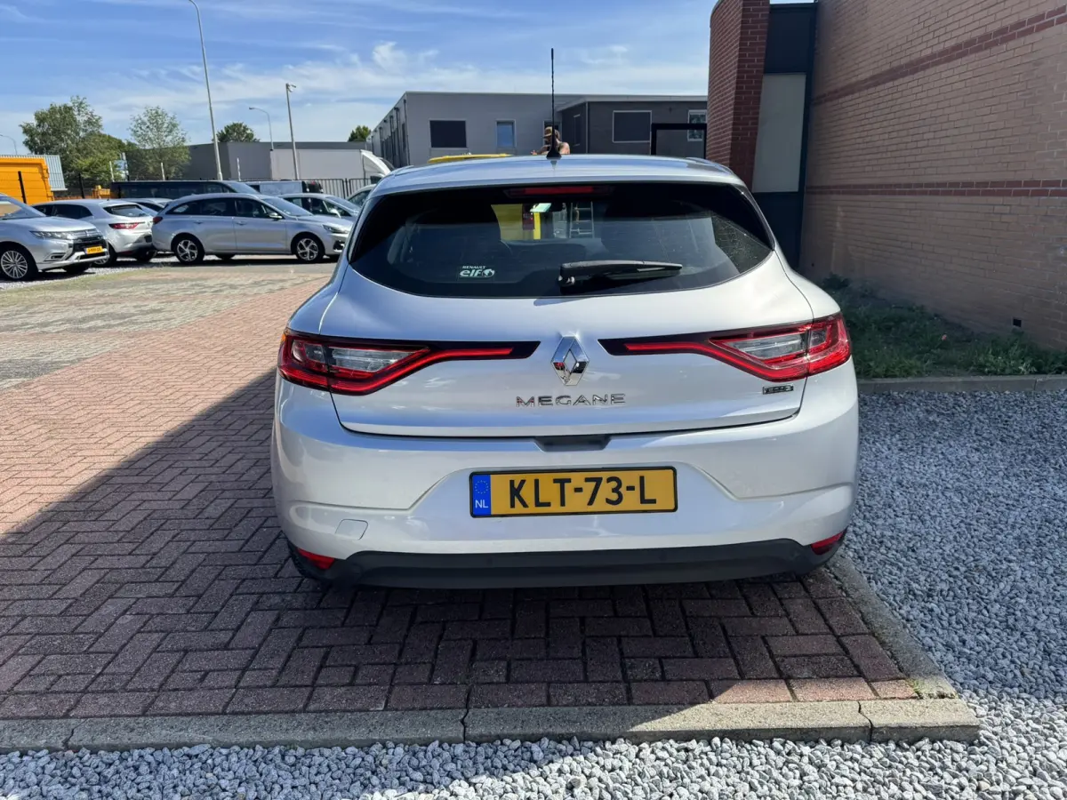 1.5 dCi Eco2 Limited, Euro 6, Apple Carplay, R-Link