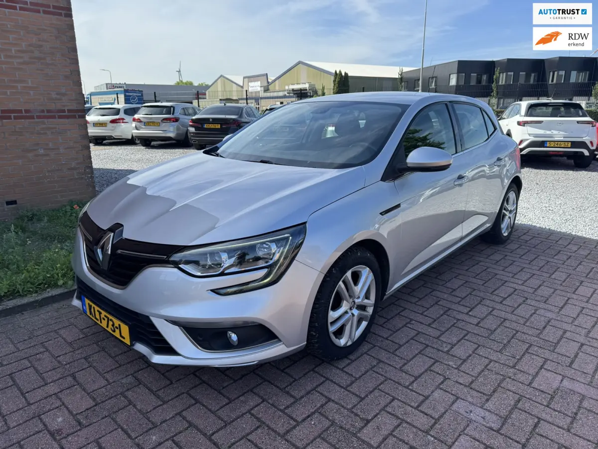 1.5 dCi Eco2 Limited, Euro 6, Apple Carplay, R-Link