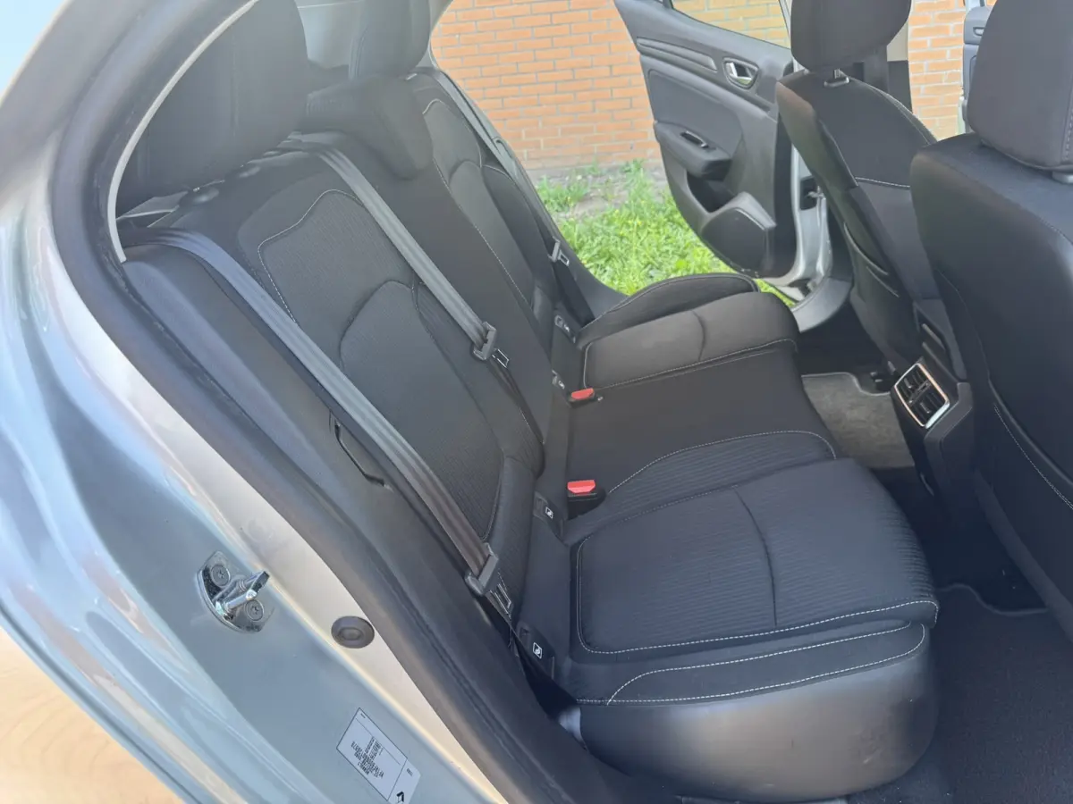 1.5 dCi Eco2 Limited, Euro 6, Apple Carplay, R-Link