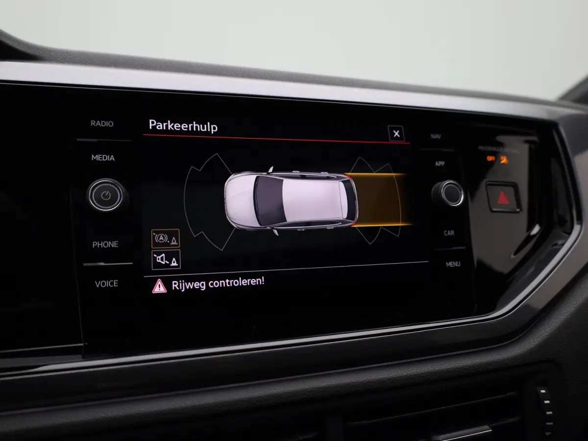 2.0 TSI GTI | 207 PK | Automaat | Apple Carplay / Android Auto | Stoelverwarming | Adaptieve Cruise Control | Parkeersensoren | Panoramaschuif-kanteldak |