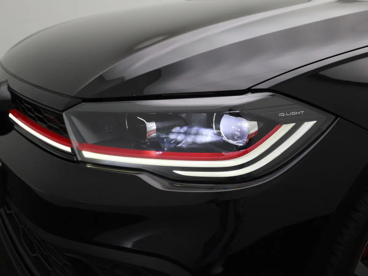 2.0 TSI GTI | 207 PK | Automaat | Apple Carplay / Android Auto | Stoelverwarming | Adaptieve Cruise Control | Parkeersensoren | Panoramaschuif-kanteldak |