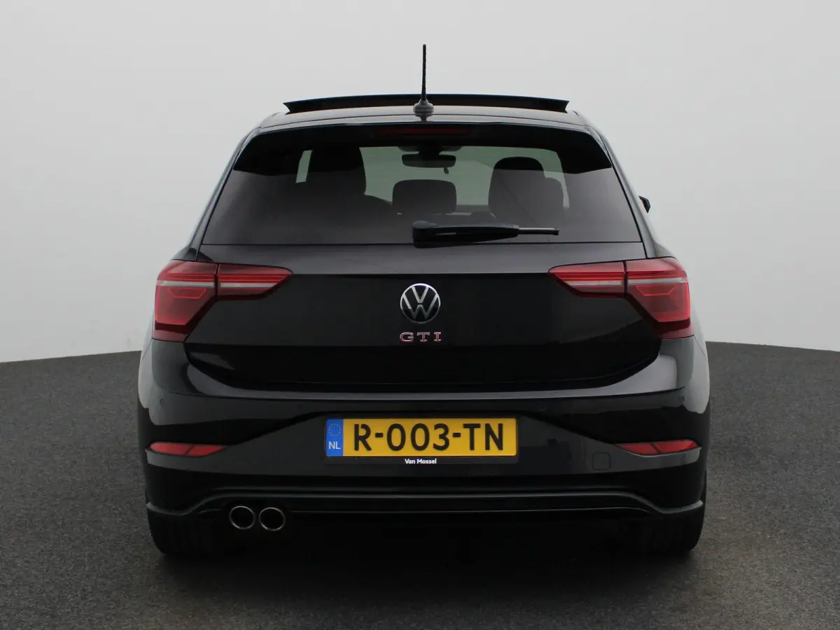 2.0 TSI GTI | 207 PK | Automaat | Apple Carplay / Android Auto | Stoelverwarming | Adaptieve Cruise Control | Parkeersensoren | Panoramaschuif-kanteldak |