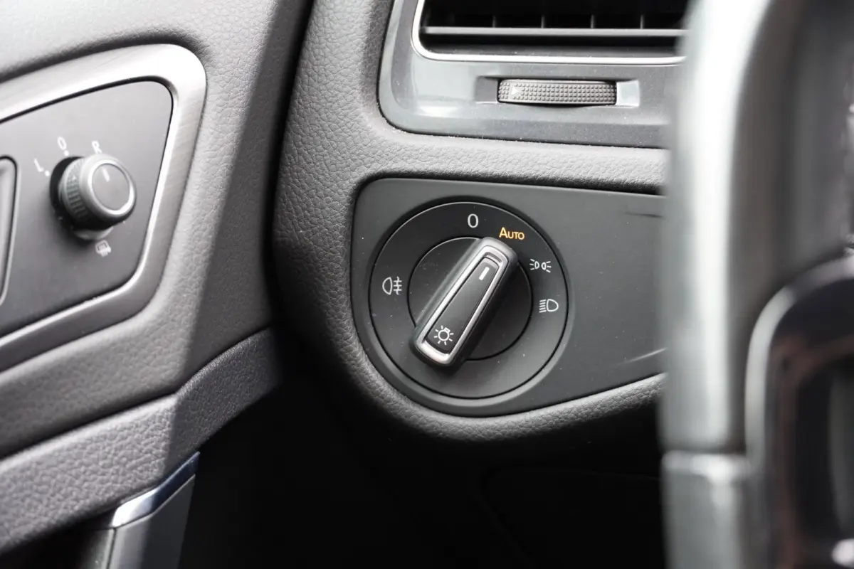 1.4 TSI 125PK Navi/Clima/Cruise/PDC
