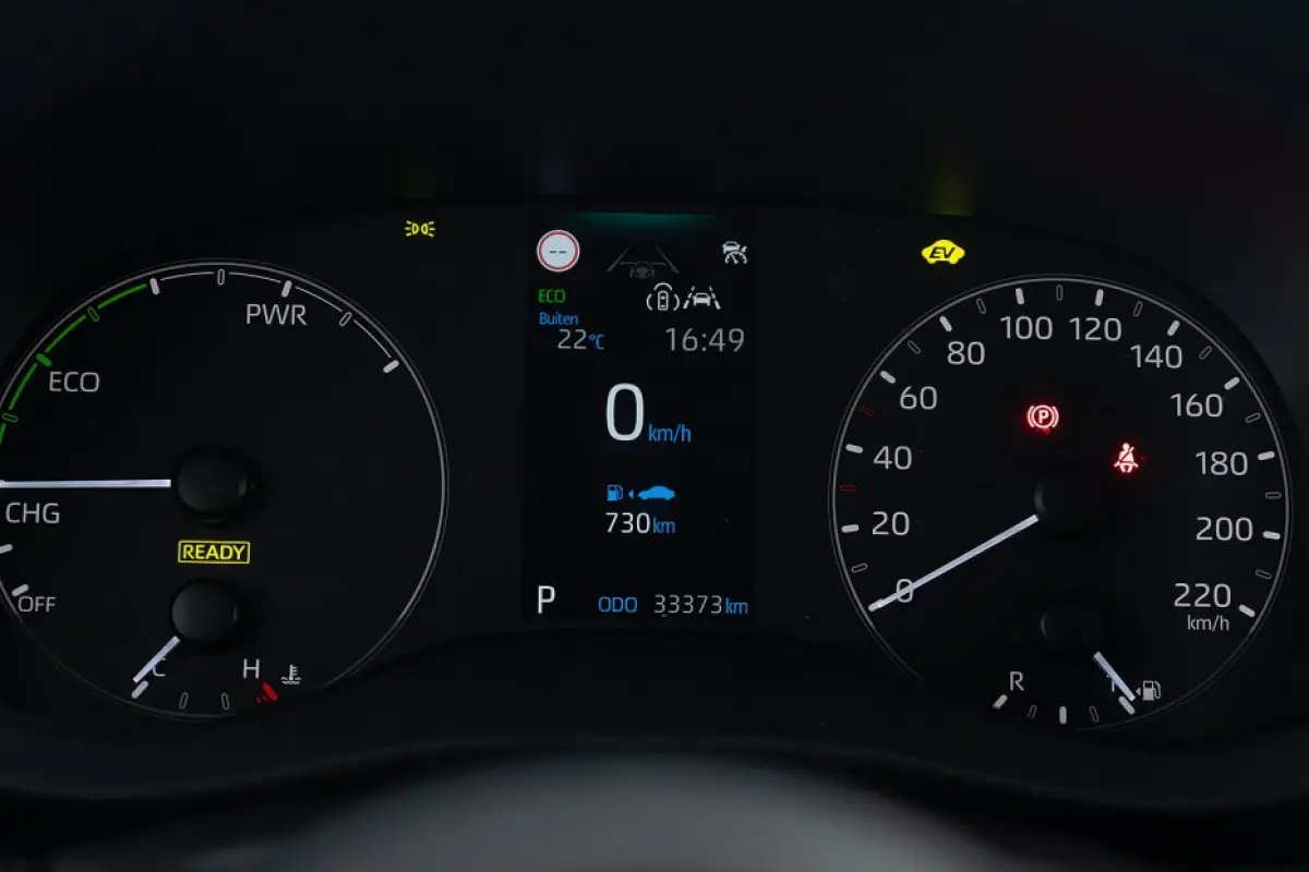 1.5 Hybrid 115 Active | CARPLAY | CAMERA | VELGEN | Automaat ✅ 1e Eigenaar