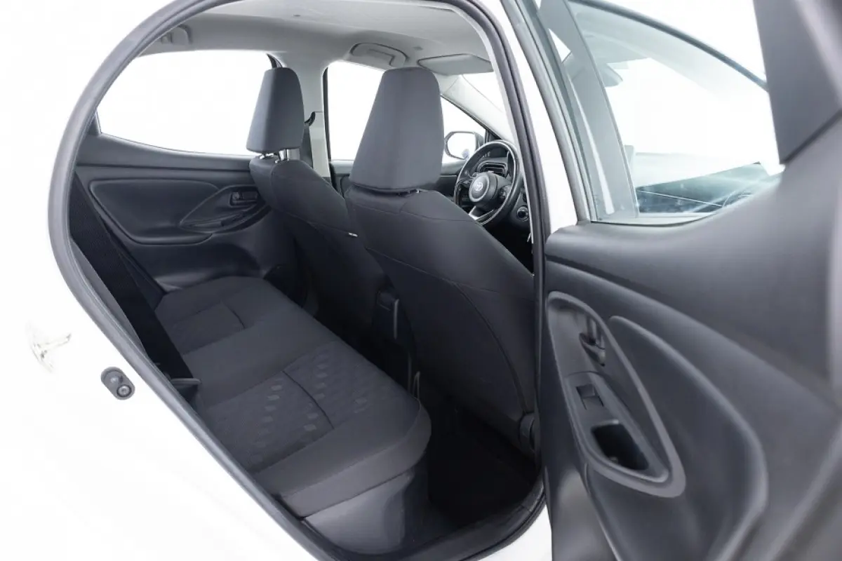 1.5 Hybrid 115 Active | CARPLAY | CAMERA | VELGEN | Automaat ✅ 1e Eigenaar