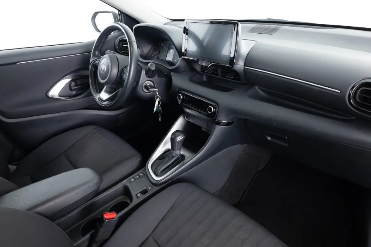1.5 Hybrid 115 Active | CARPLAY | CAMERA | VELGEN | Automaat ✅ 1e Eigenaar
