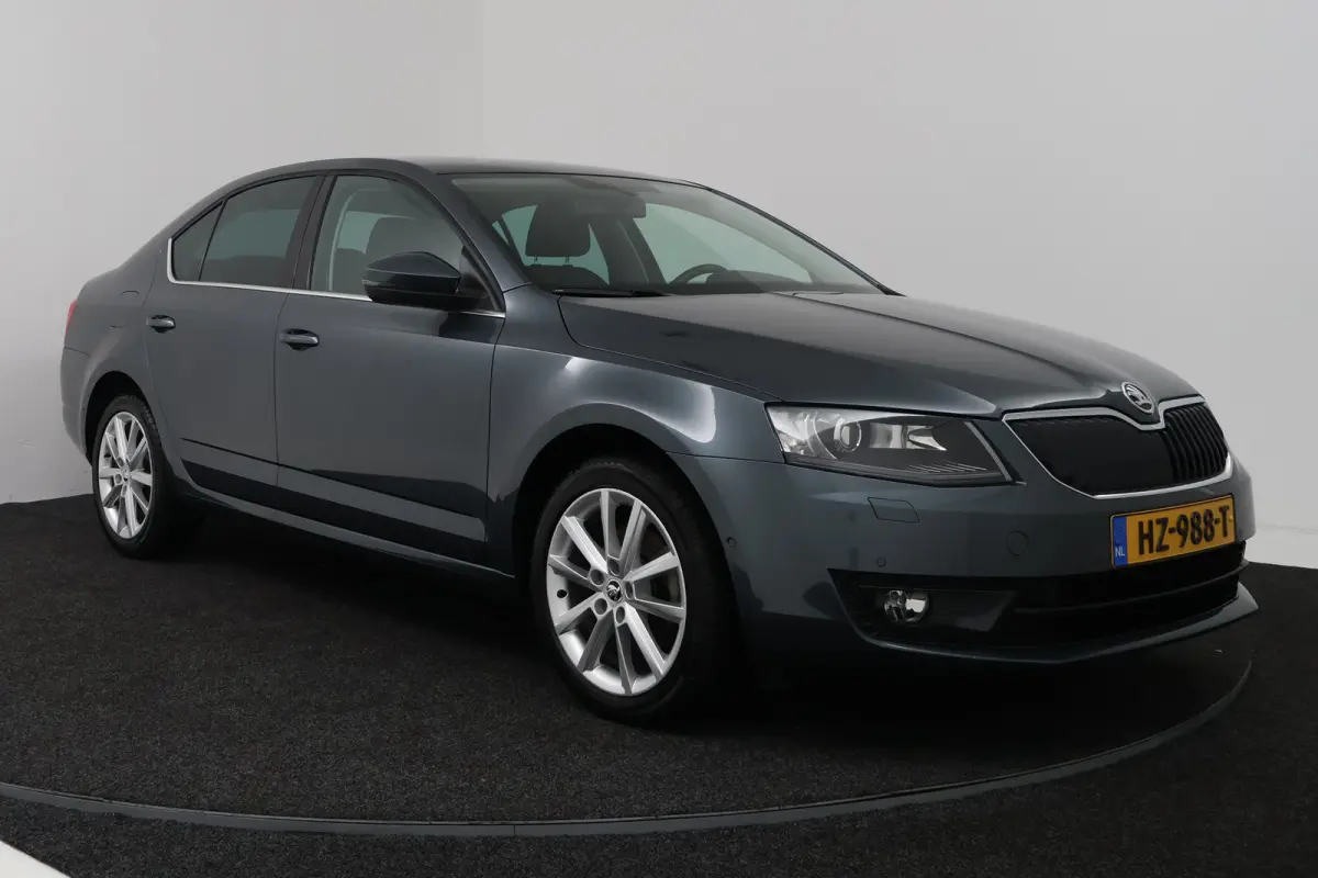 1.4 TSI Greentech Style Businessline (STOELVERWARMING, TREKHAAK, XENON, ELEKT. STSOELEN)