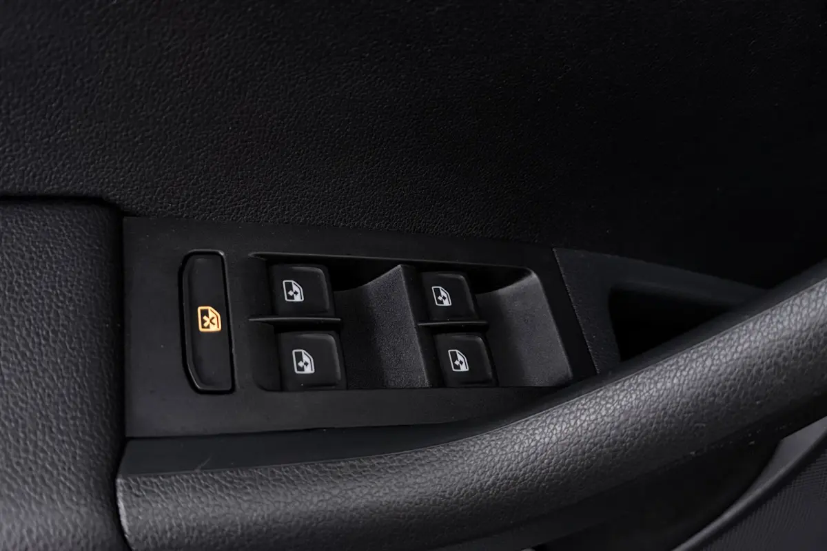 1.4 TSI Greentech Style Businessline (STOELVERWARMING, TREKHAAK, XENON, ELEKT. STSOELEN)
