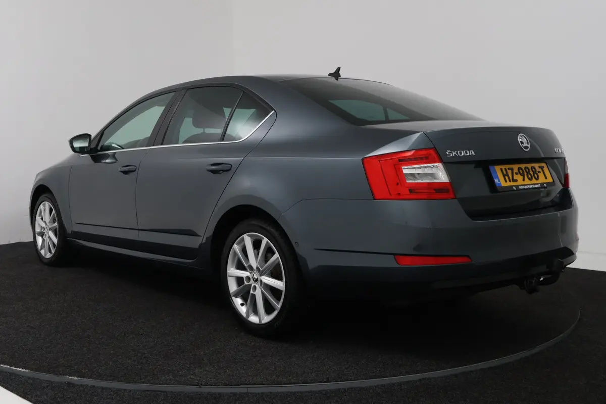 1.4 TSI Greentech Style Businessline (STOELVERWARMING, TREKHAAK, XENON, ELEKT. STSOELEN)