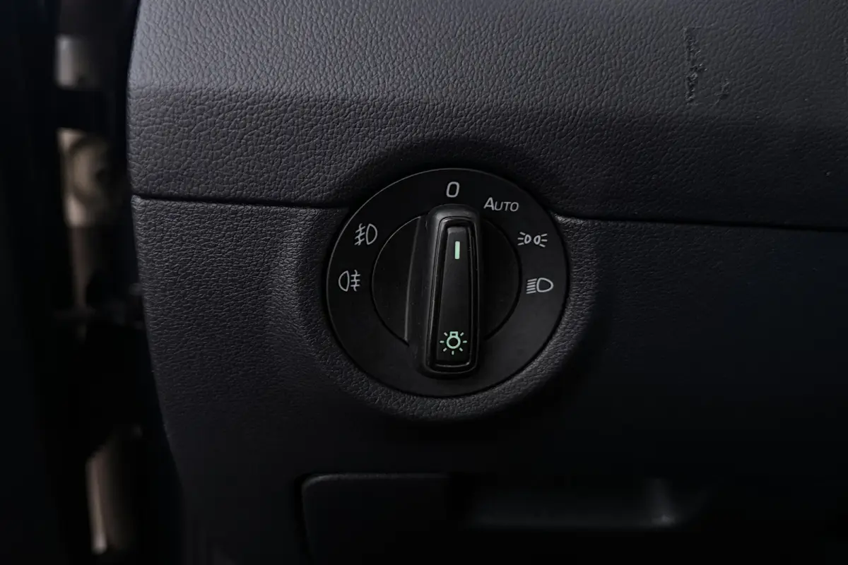 1.4 TSI Greentech Style Businessline (STOELVERWARMING, TREKHAAK, XENON, ELEKT. STSOELEN)