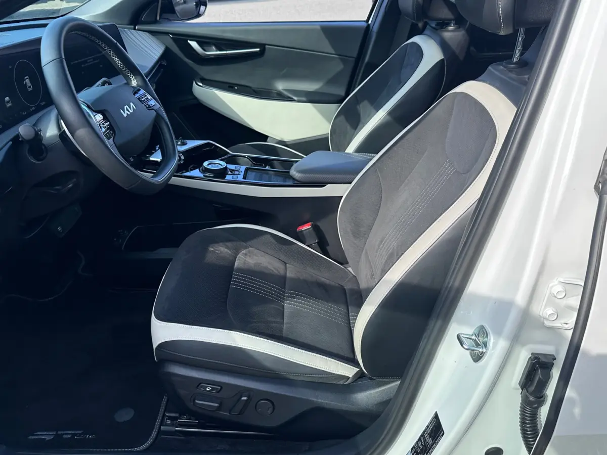 GT-Line 77.4 kWh SOH 100% PANO DEALER OND KIA GARANTIE