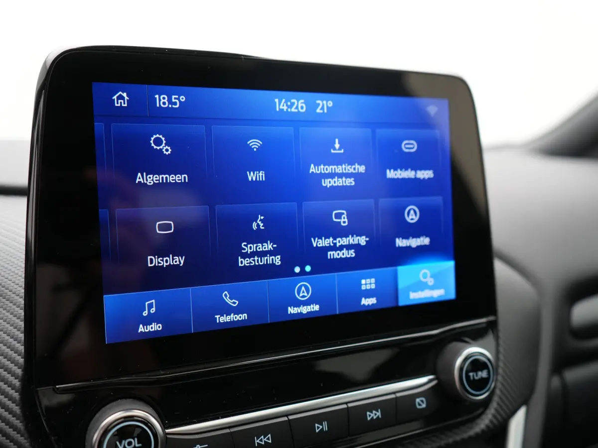 1.0 EcoBoost ST-Line X 155pk Dealer O.H | Trekhaak Afn. | Panodak | Adaptive Cruise | Bang & Olufsen | Camera | Sportstoelen & Stuur Verwarmd | Keyless | Virtual | Navigatie | DAB | 17"L.M |