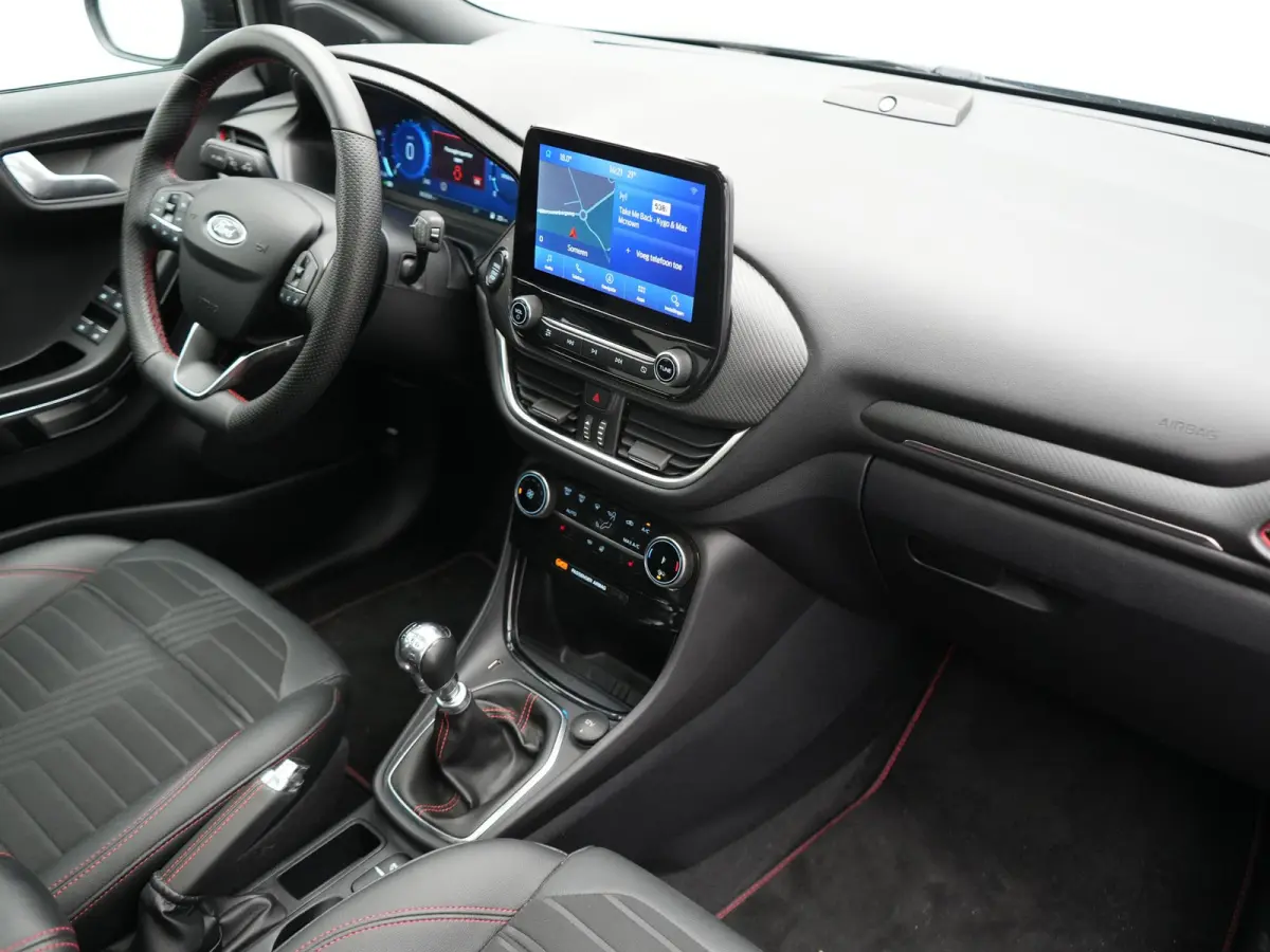 1.0 EcoBoost ST-Line X 155pk Dealer O.H | Trekhaak Afn. | Panodak | Adaptive Cruise | Bang & Olufsen | Camera | Sportstoelen & Stuur Verwarmd | Keyless | Virtual | Navigatie | DAB | 17"L.M |