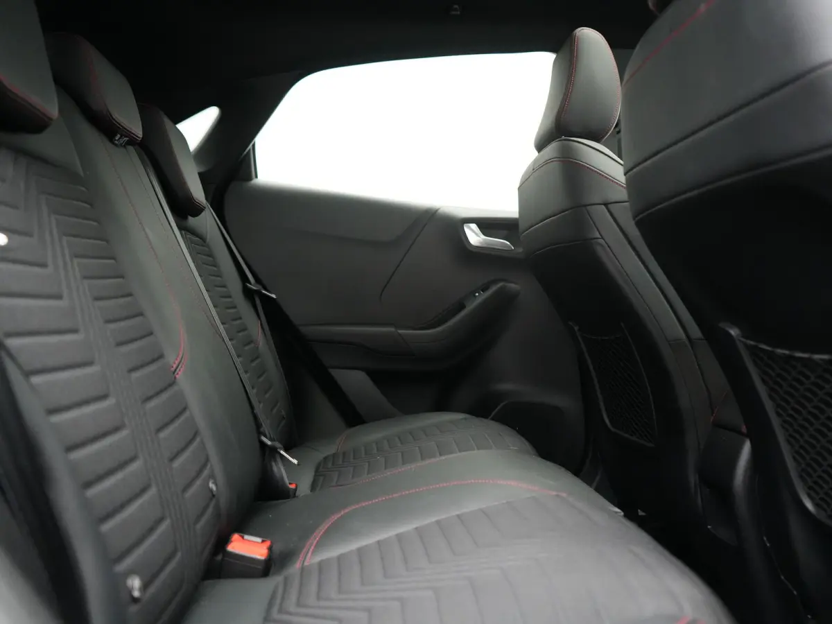 1.0 EcoBoost ST-Line X 155pk Dealer O.H | Trekhaak Afn. | Panodak | Adaptive Cruise | Bang & Olufsen | Camera | Sportstoelen & Stuur Verwarmd | Keyless | Virtual | Navigatie | DAB | 17"L.M |