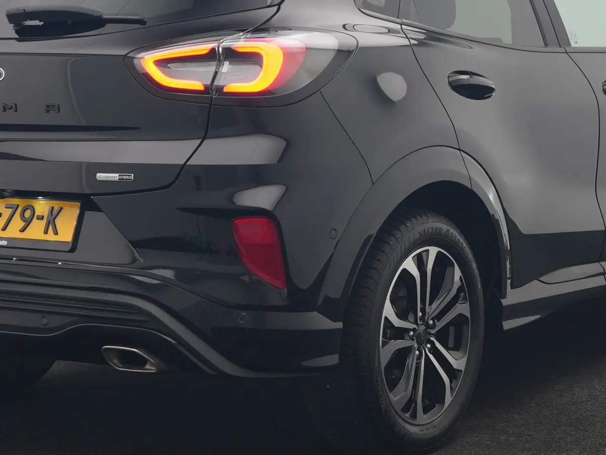 1.0 EcoBoost ST-Line X 155pk Dealer O.H | Trekhaak Afn. | Panodak | Adaptive Cruise | Bang & Olufsen | Camera | Sportstoelen & Stuur Verwarmd | Keyless | Virtual | Navigatie | DAB | 17"L.M |