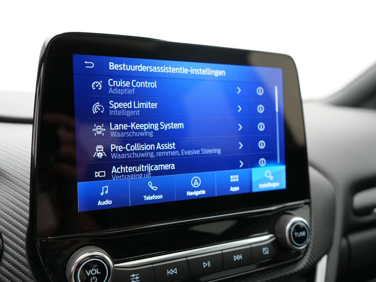 1.0 EcoBoost ST-Line X 155pk Dealer O.H | Trekhaak Afn. | Panodak | Adaptive Cruise | Bang & Olufsen | Camera | Sportstoelen & Stuur Verwarmd | Keyless | Virtual | Navigatie | DAB | 17"L.M |