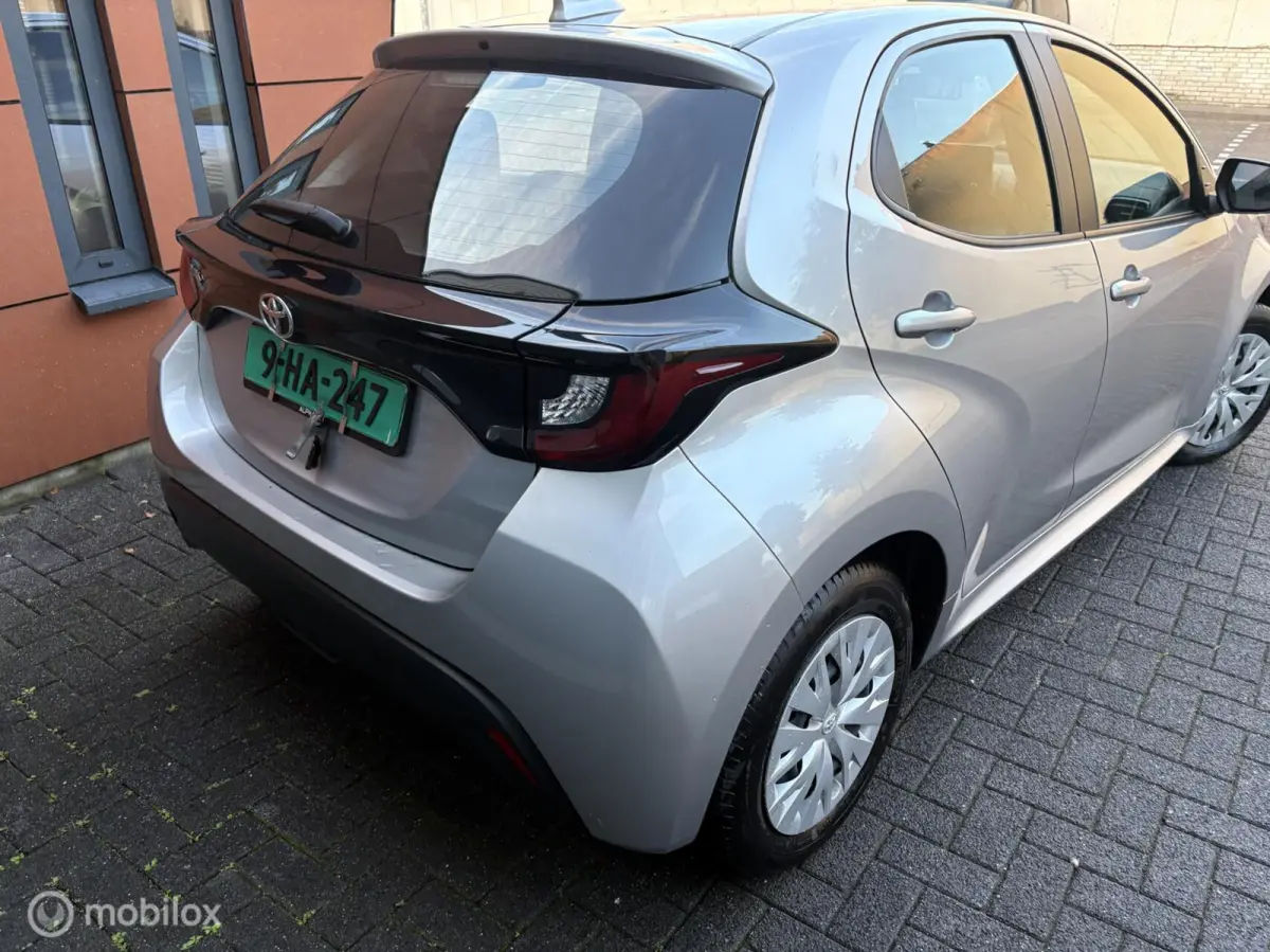 1.5 VVT-i Active