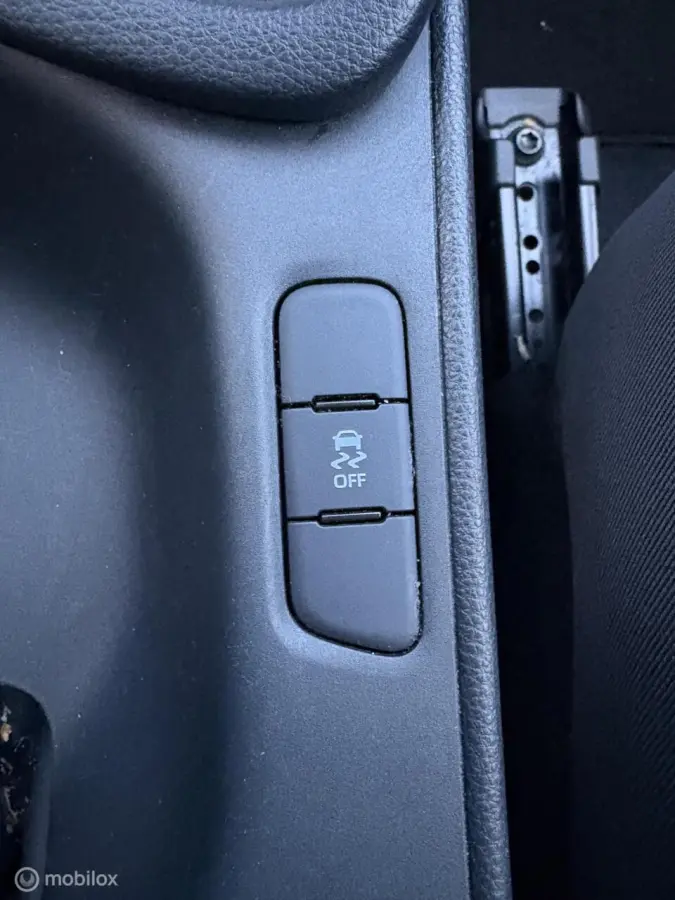 1.5 VVT-i Active