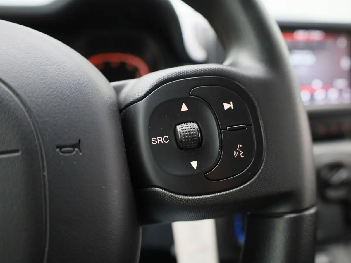 1.0 Hybrid City Life | BLUETOOTH | DAB RADIO | AIRCO | ELEKTRISCHE RAMEN | MULTIFUNCTIONEEL STUURWIEL | 5-DEURS |