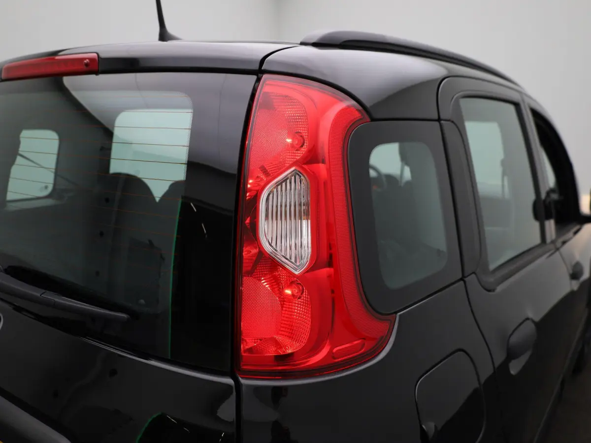 1.0 Hybrid City Life | BLUETOOTH | DAB RADIO | AIRCO | ELEKTRISCHE RAMEN | MULTIFUNCTIONEEL STUURWIEL | 5-DEURS |