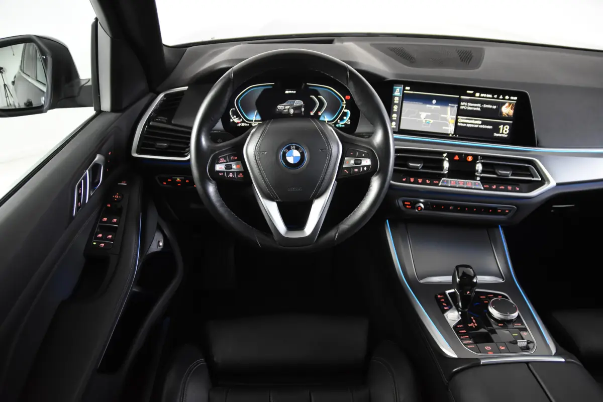 xDrive45e Executive *Panoramadak*Luchtvering*360*Trekhaak*