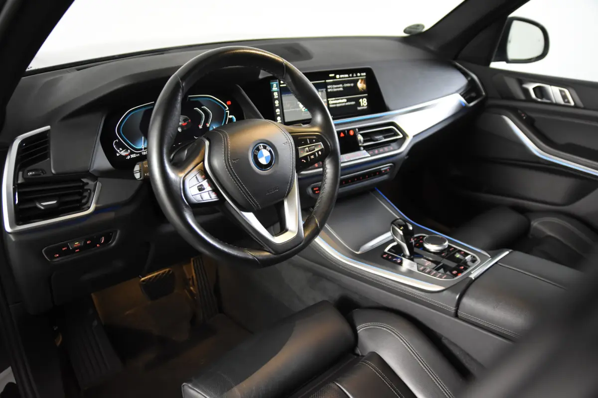 xDrive45e Executive *Panoramadak*Luchtvering*360*Trekhaak*