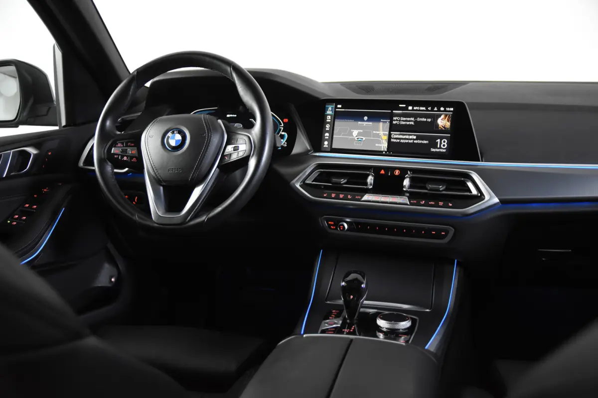 xDrive45e Executive *Panoramadak*Luchtvering*360*Trekhaak*